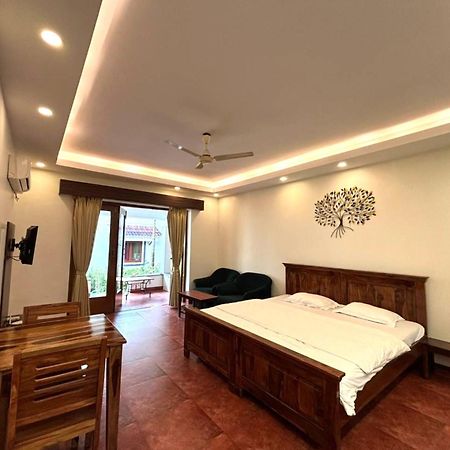 Villa Riviera Sapphire Siolim Esterno foto