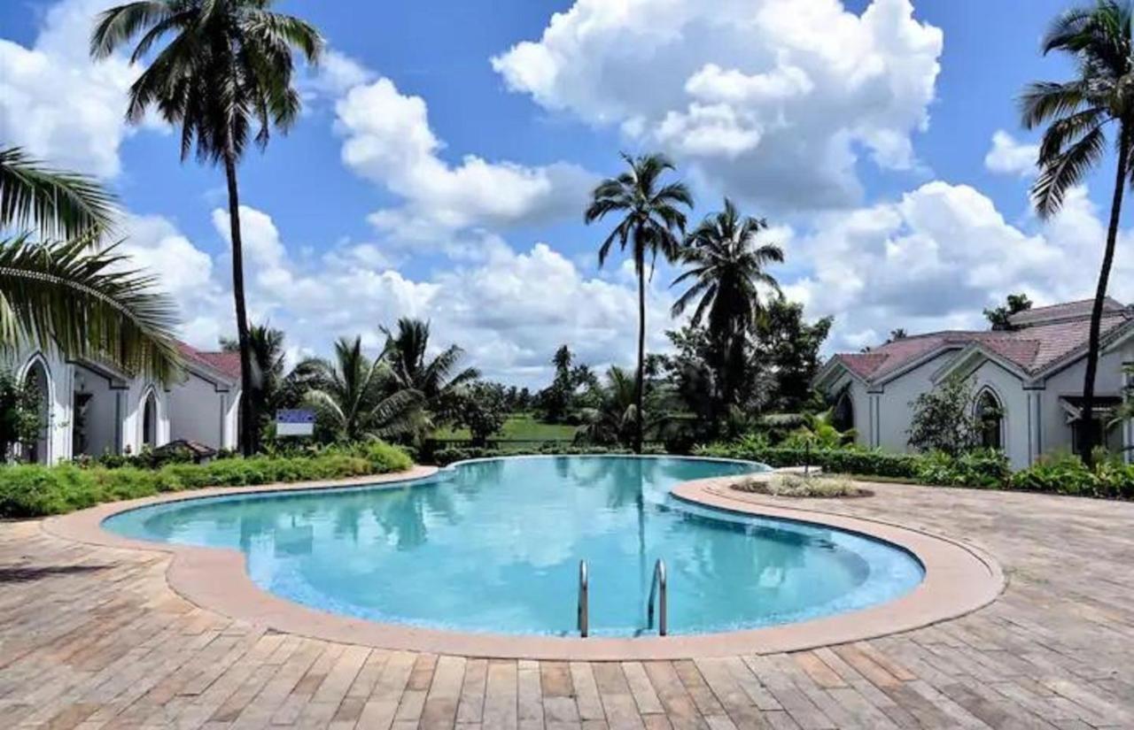 Villa Riviera Sapphire Siolim Esterno foto