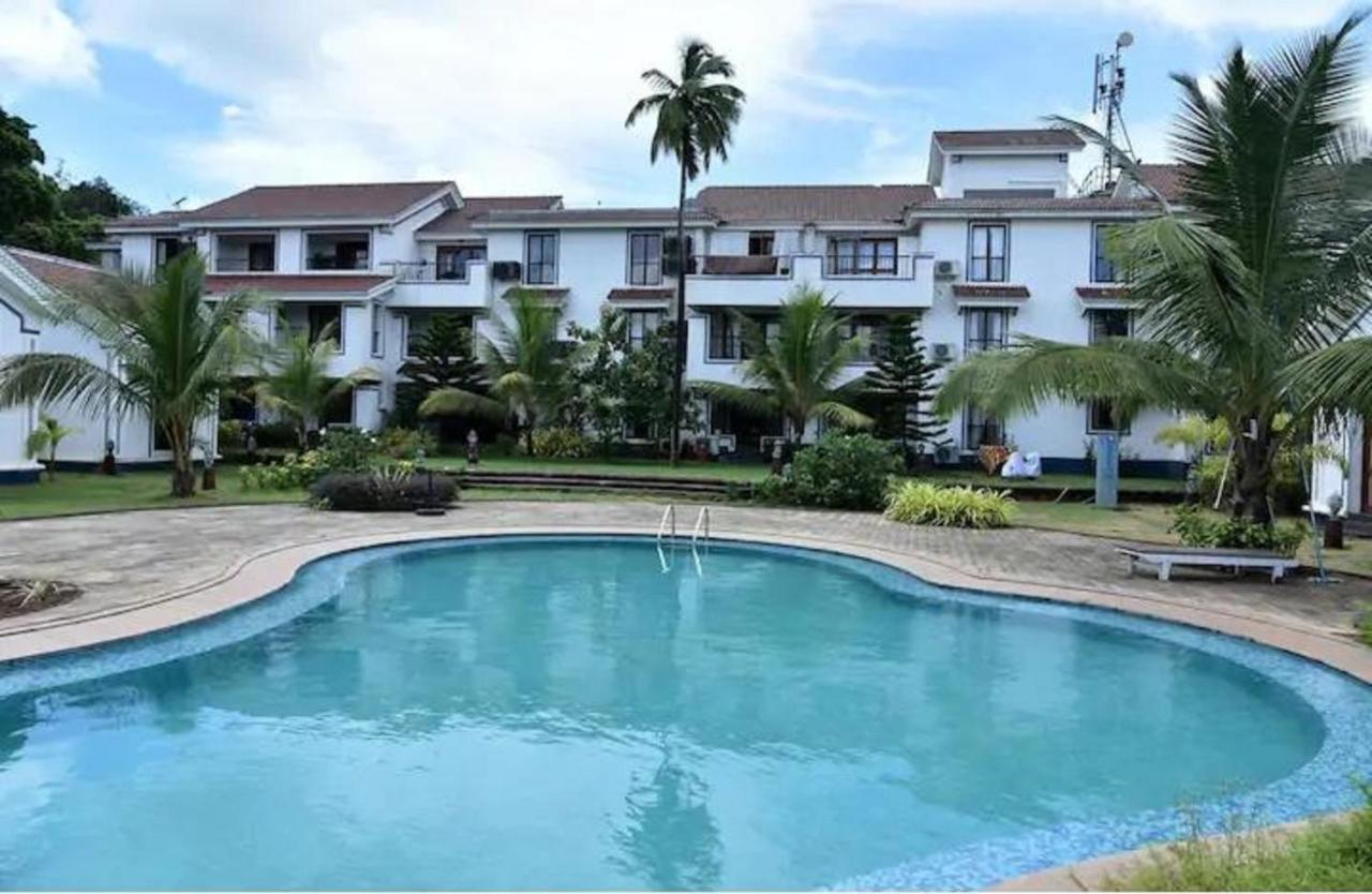 Villa Riviera Sapphire Siolim Esterno foto