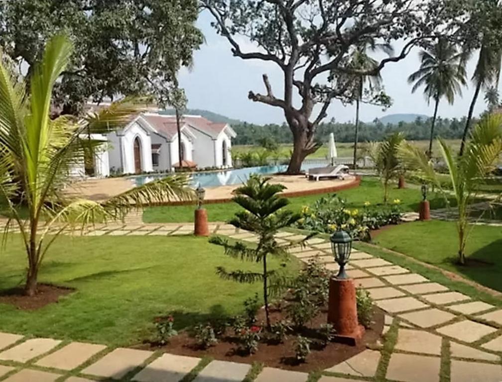Villa Riviera Sapphire Siolim Esterno foto